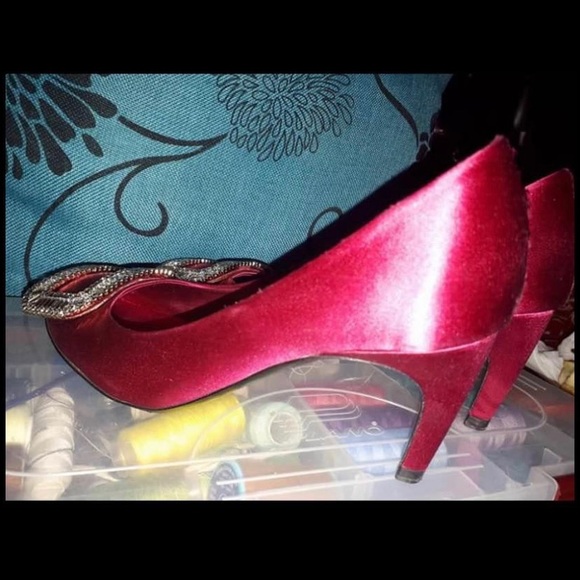 Roger vivier size 34 1/2 - Picture 5 of 6